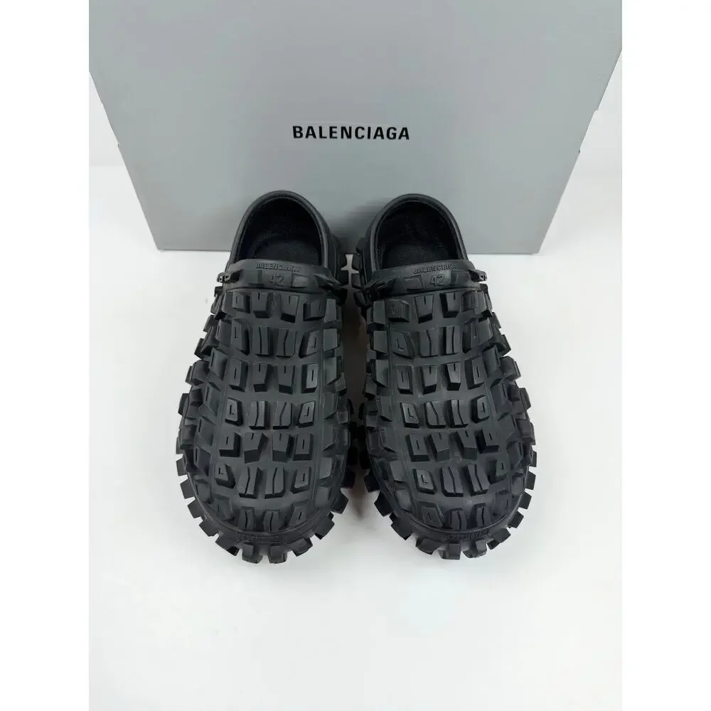 Size 9.5US - Balenciaga Defender Rubber Clog
